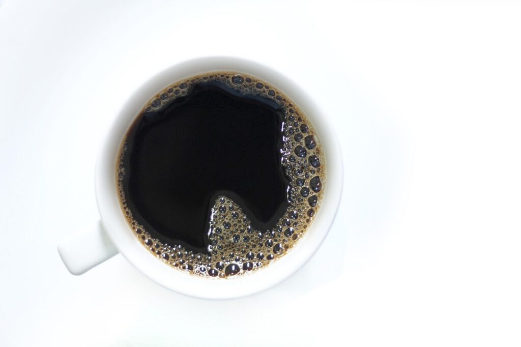 20代が発毛サプリをコーヒーと飲むのはOKなの？