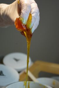 20代の発毛サプリを使用した初期脱毛はいつまで続くの？