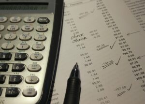 20代が発毛サプリの返金申請を行う手順は？