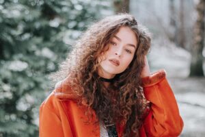 20代女性が発毛サプリを使う際の女性化する心配は？